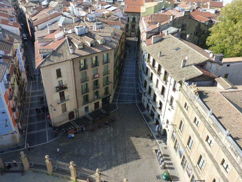 Plaza Catedral Hostel ปัมโปลนา ภายนอก รูปภาพ