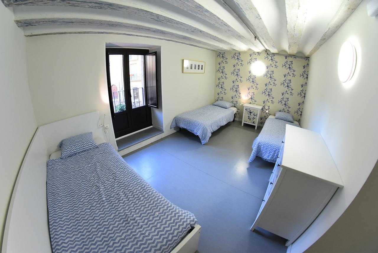 Plaza Catedral Hostel ปัมโปลนา ภายนอก รูปภาพ